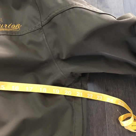 Burton snowboard/ski jacket large - Picture 6 of 9